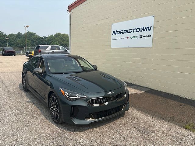 2023 KIA Stinger