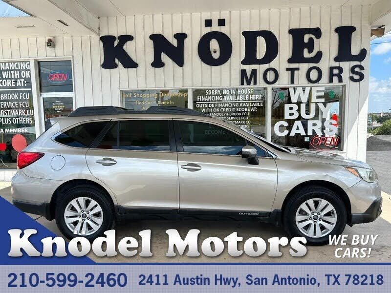 2016 SUBARU Outback