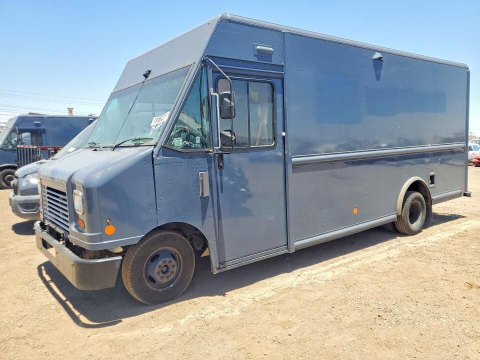 2019 FORD E-450