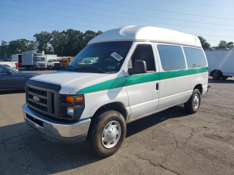 2009 FORD E-250
