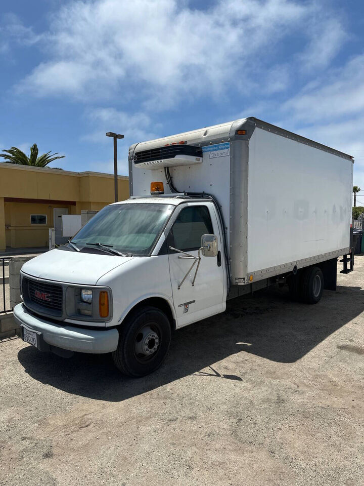 1999 GMC Savana