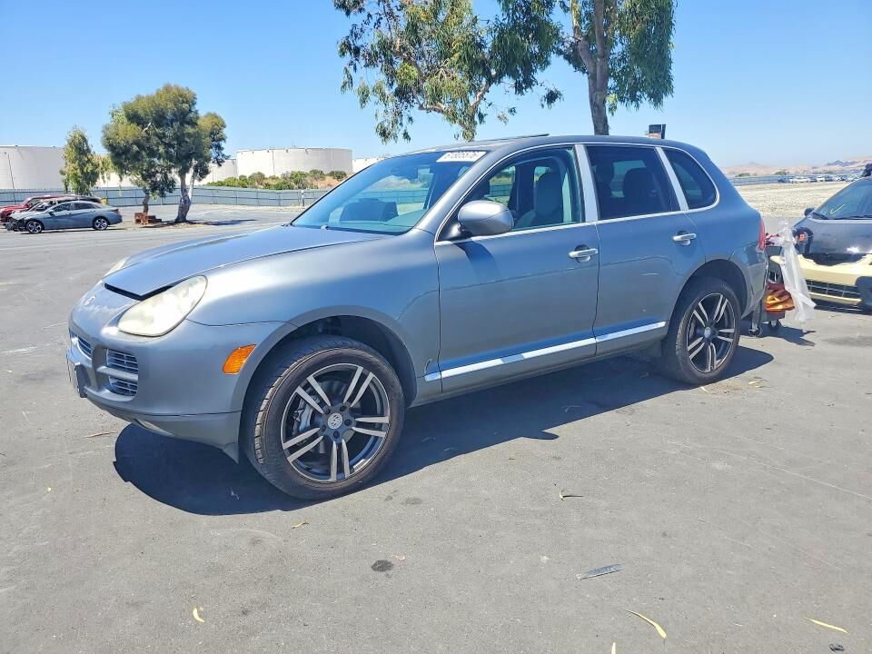 2005 PORSCHE Cayenne