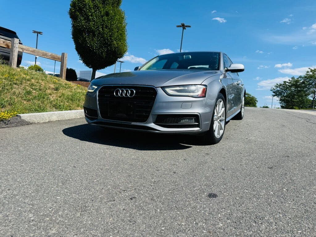 2015 AUDI A4