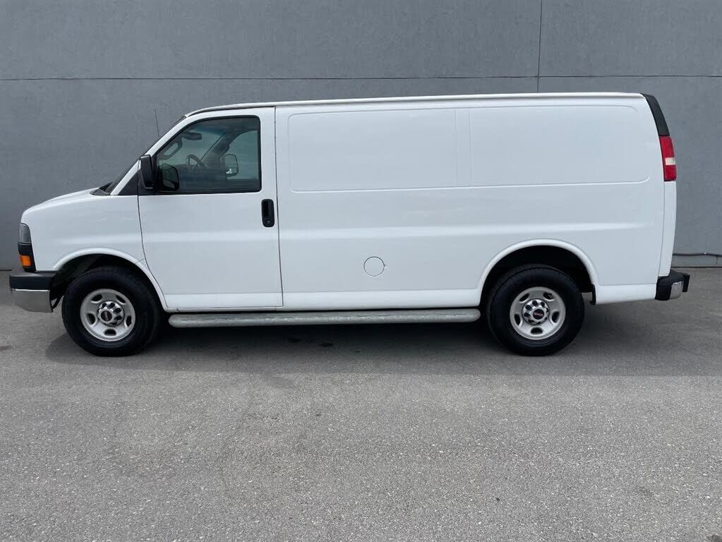 2016 GMC Savana