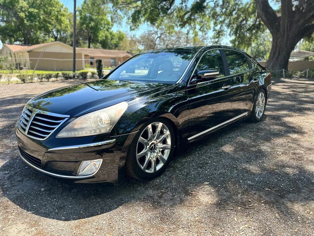2013 HYUNDAI Equus