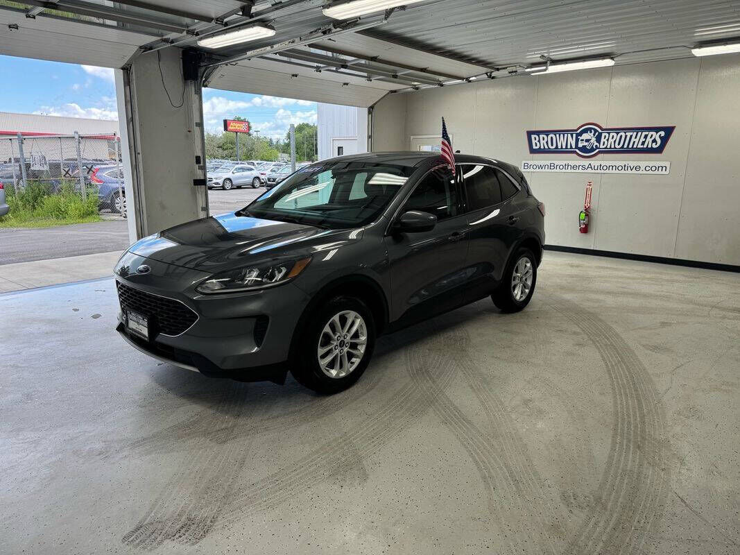 2021 FORD Escape