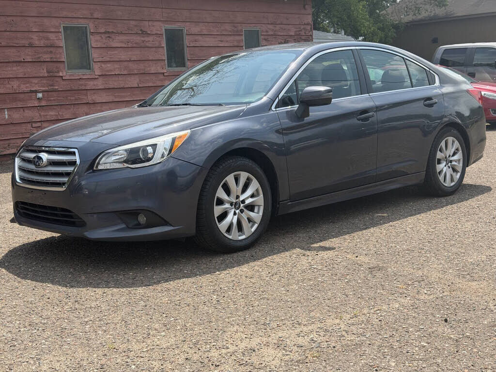 2015 SUBARU Legacy