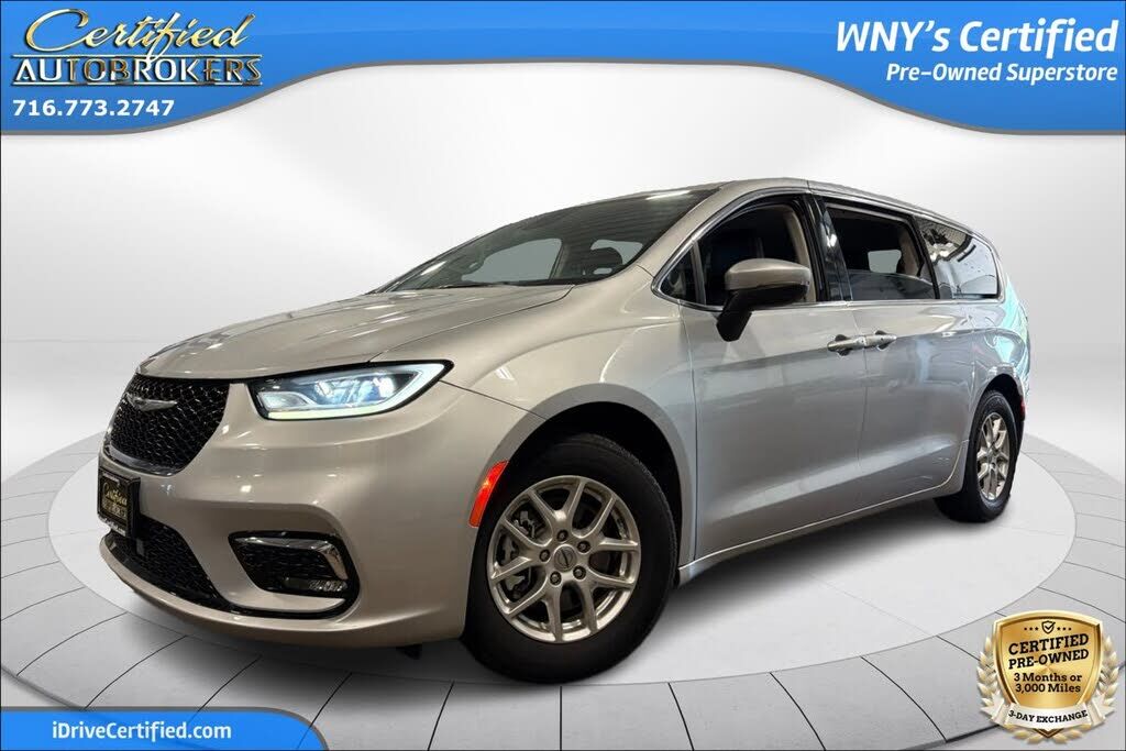 2023 CHRYSLER Pacifica