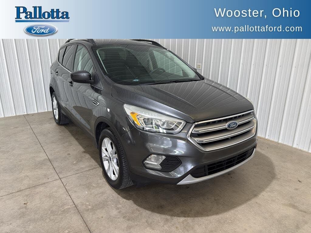 2017 FORD Escape