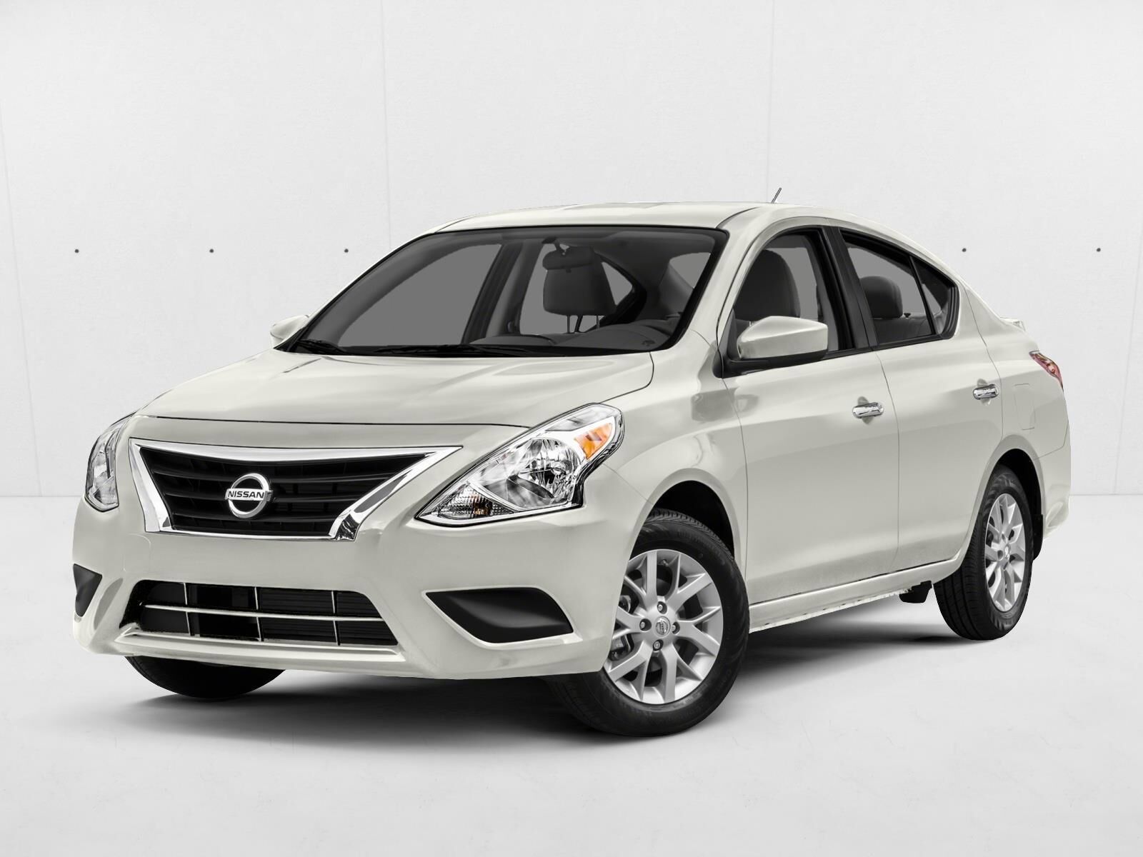 2017 NISSAN Versa