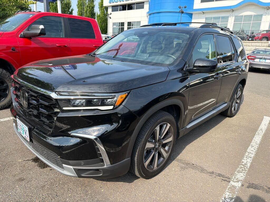 2025 HONDA Pilot