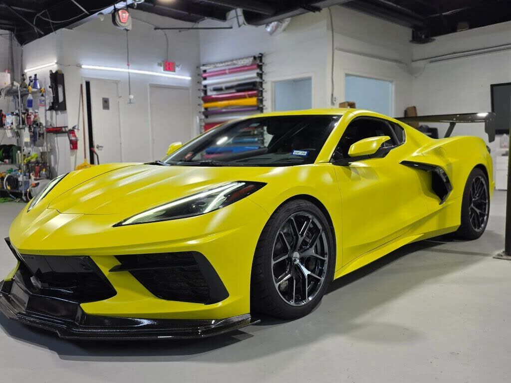 2020 CHEVROLET Corvette
