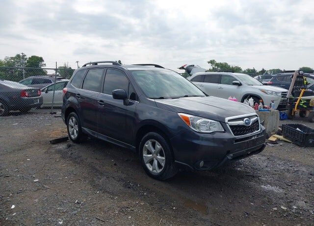2016 SUBARU Forester