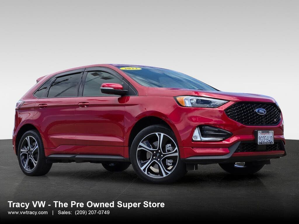 2023 FORD Edge