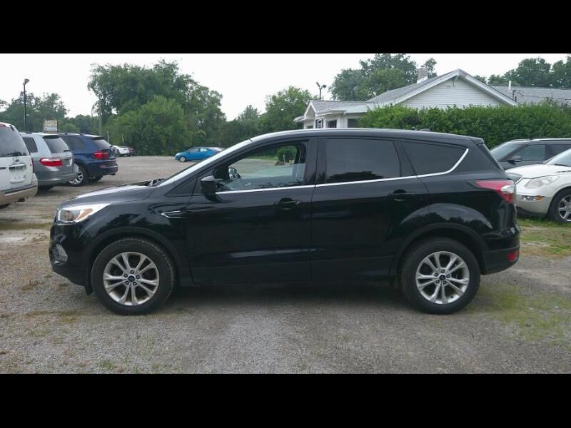 2017 FORD Escape