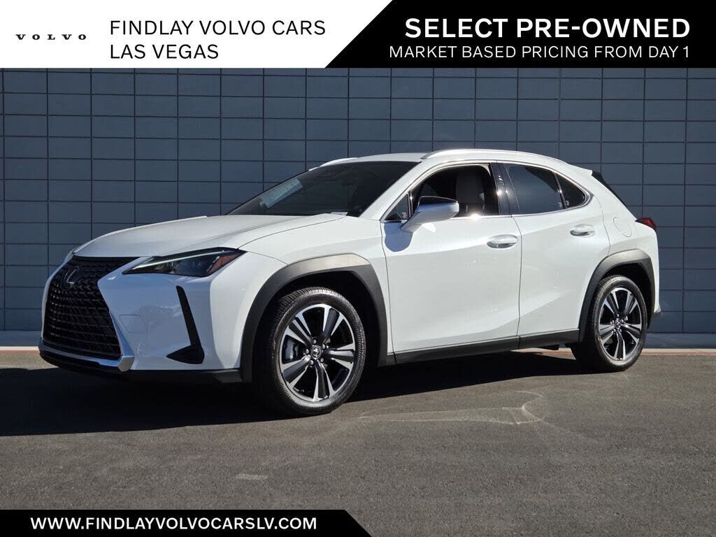 2026 LEXUS UX