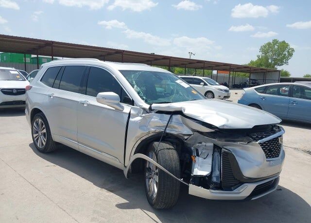 2020 CADILLAC XT6