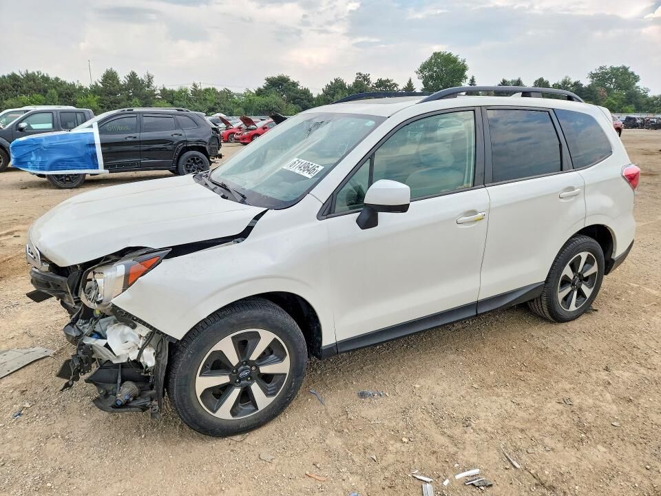 2018 SUBARU Forester