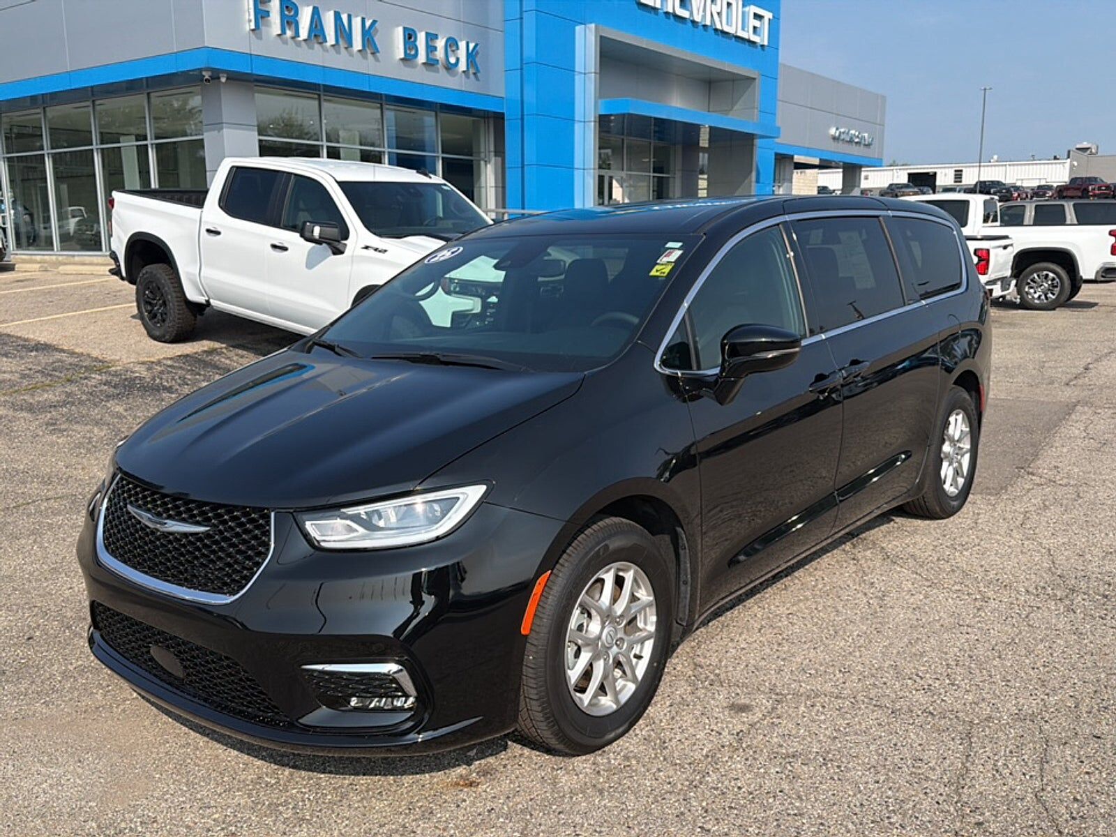 2025 CHRYSLER Pacifica