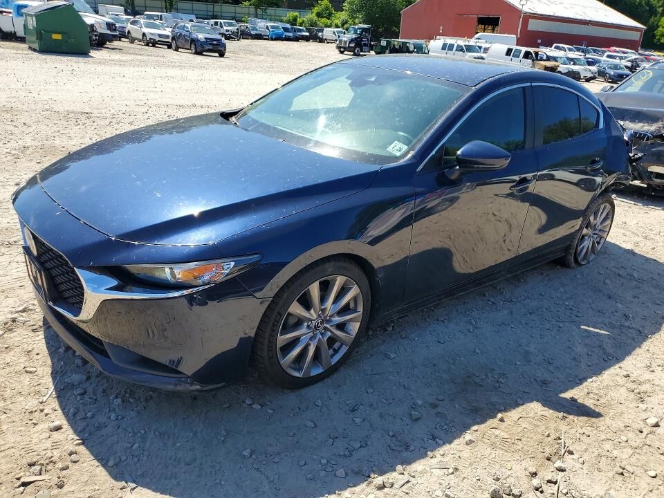 2021 MAZDA Mazda3