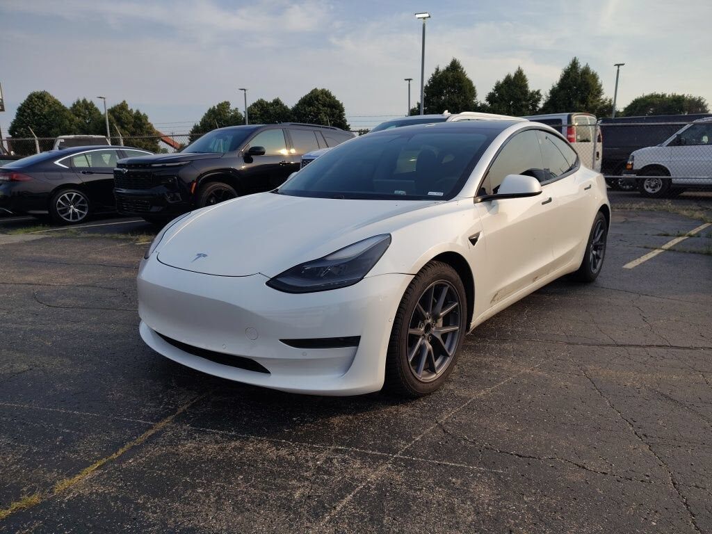 2021 TESLA Model 3
