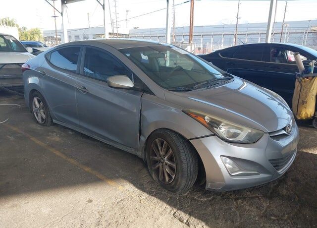 2015 HYUNDAI Elantra