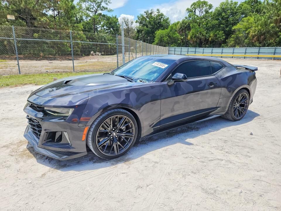 2017 CHEVROLET Camaro