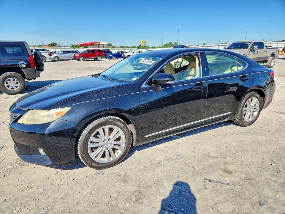 2013 LEXUS ES
