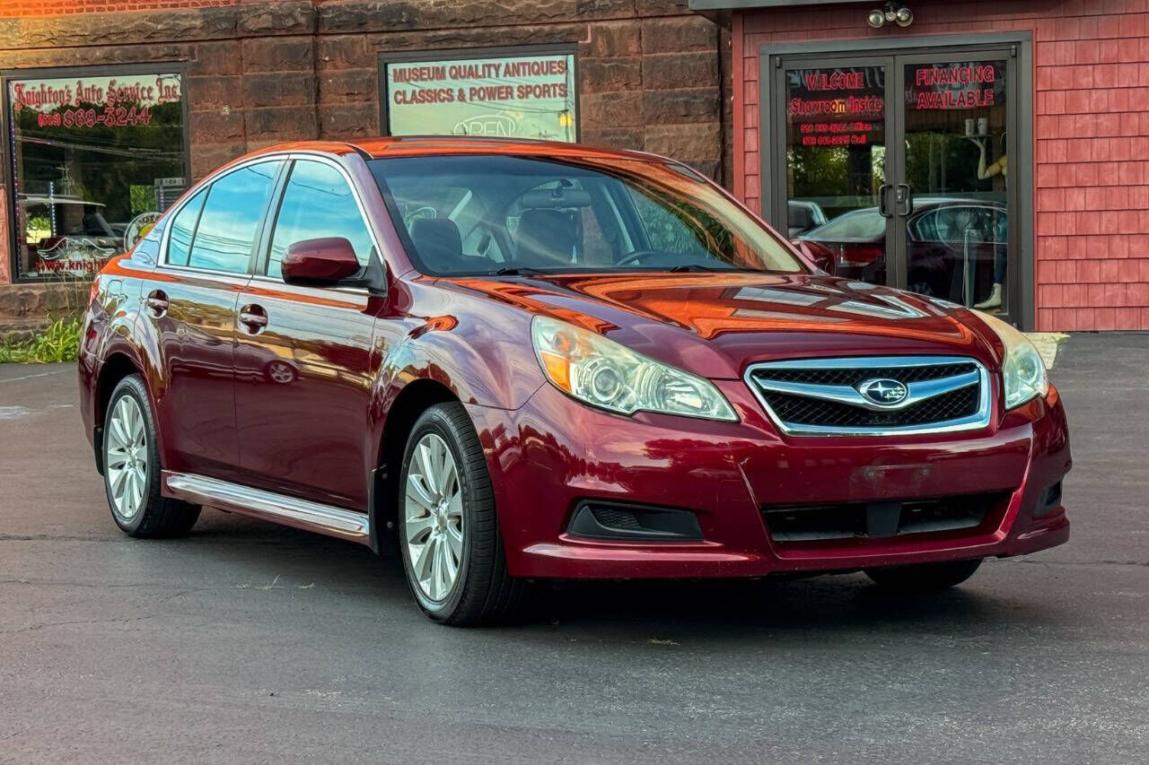 2011 SUBARU Legacy
