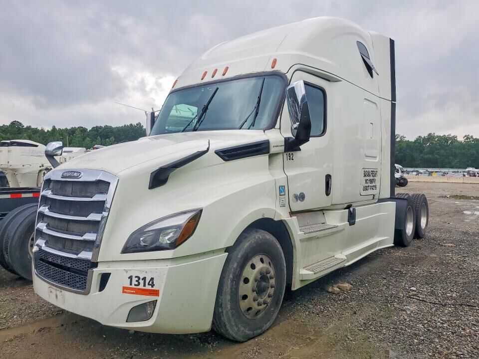 2019 FREIGHTLINER New Cascadia 126" Sleepercab