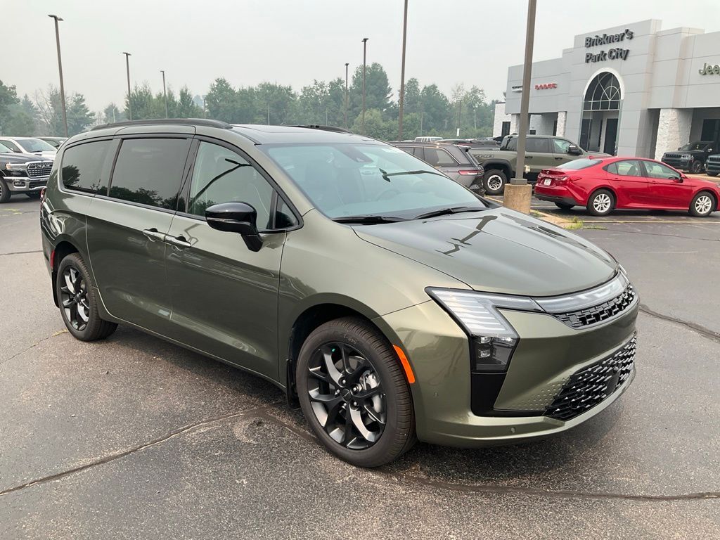 2027 CHRYSLER Pacifica