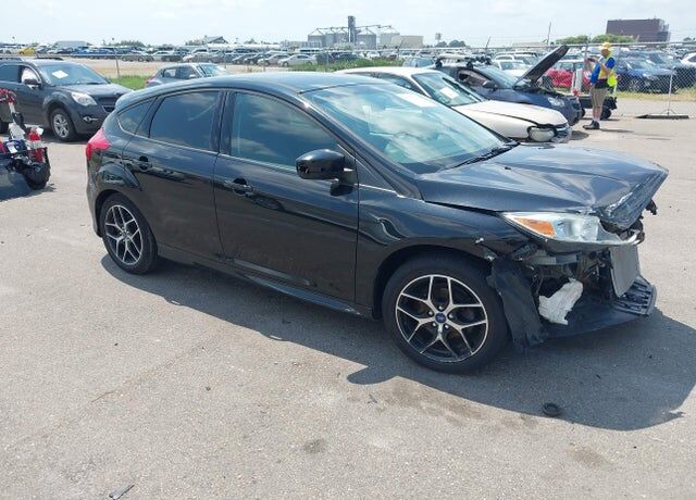 2015 FORD Focus