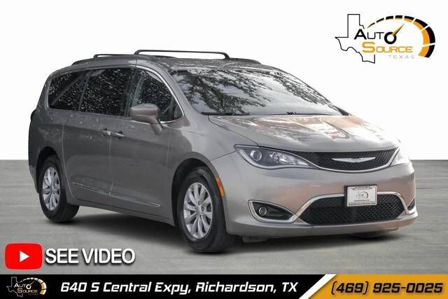 2017 CHRYSLER Pacifica