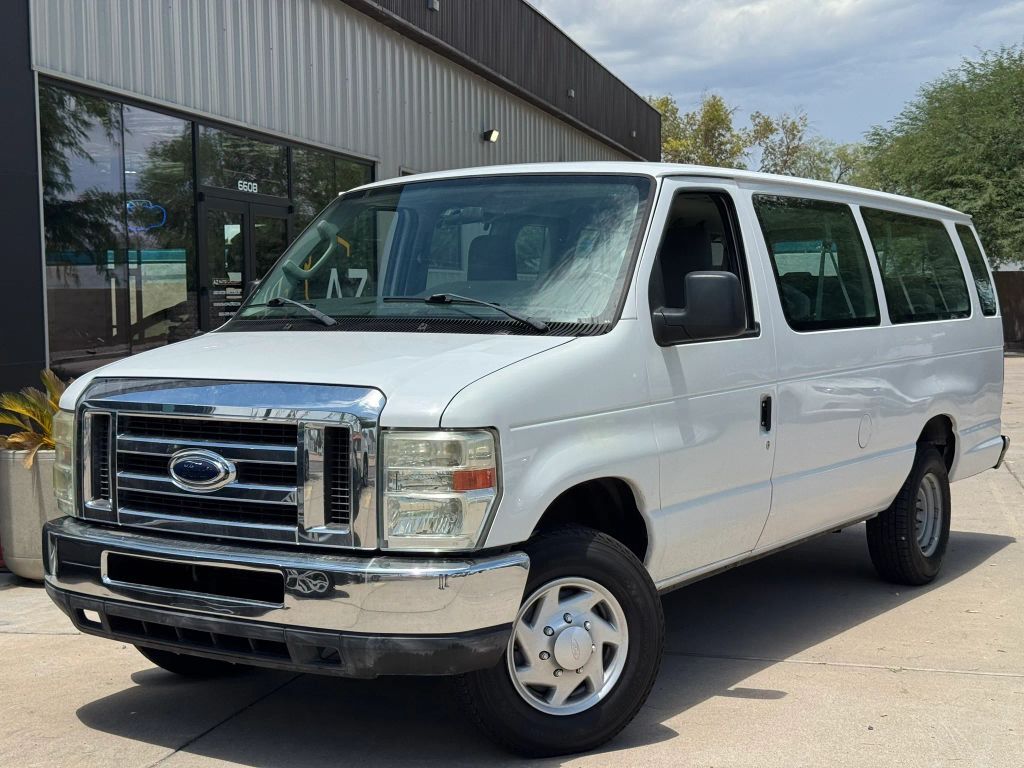 2012 FORD E-350