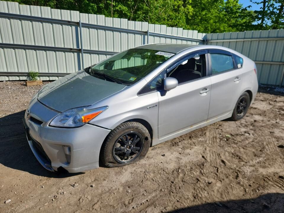2015 TOYOTA PRIUS