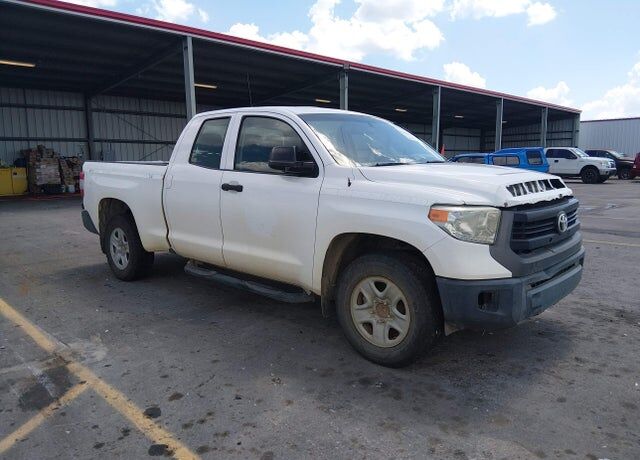 2015 TOYOTA Tundra