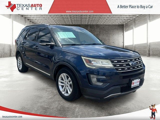 2017 FORD Explorer