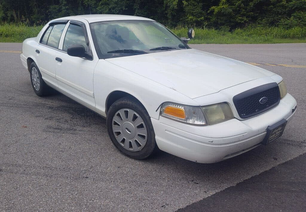 2010 FORD Crown Victoria