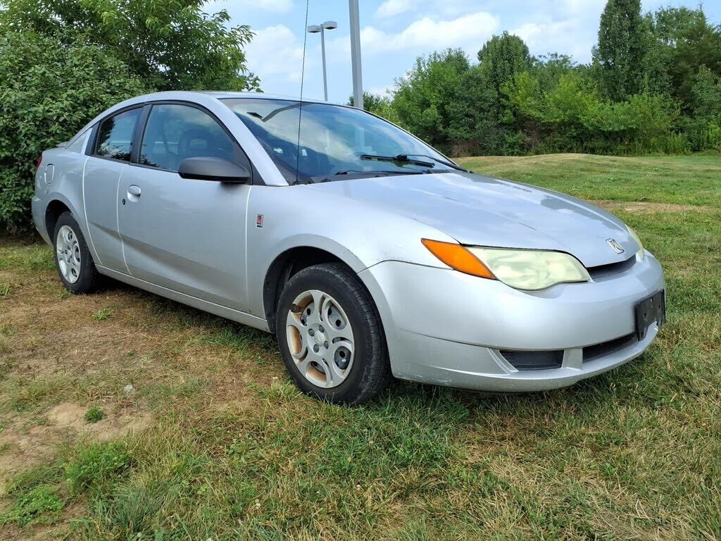 2004 SATURN Ion