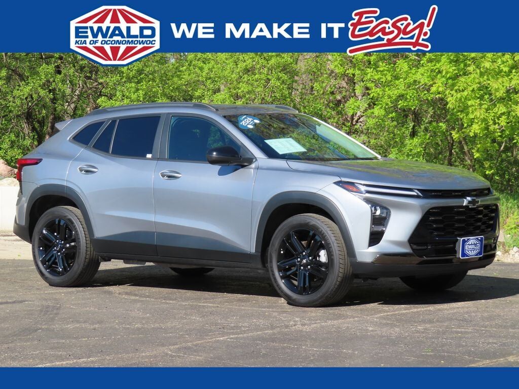 2024 CHEVROLET Trax