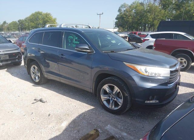2016 TOYOTA Highlander