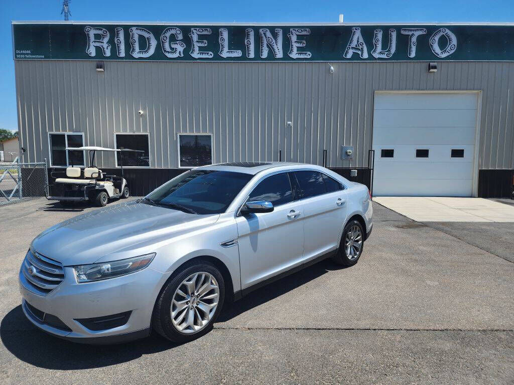 2016 FORD Taurus