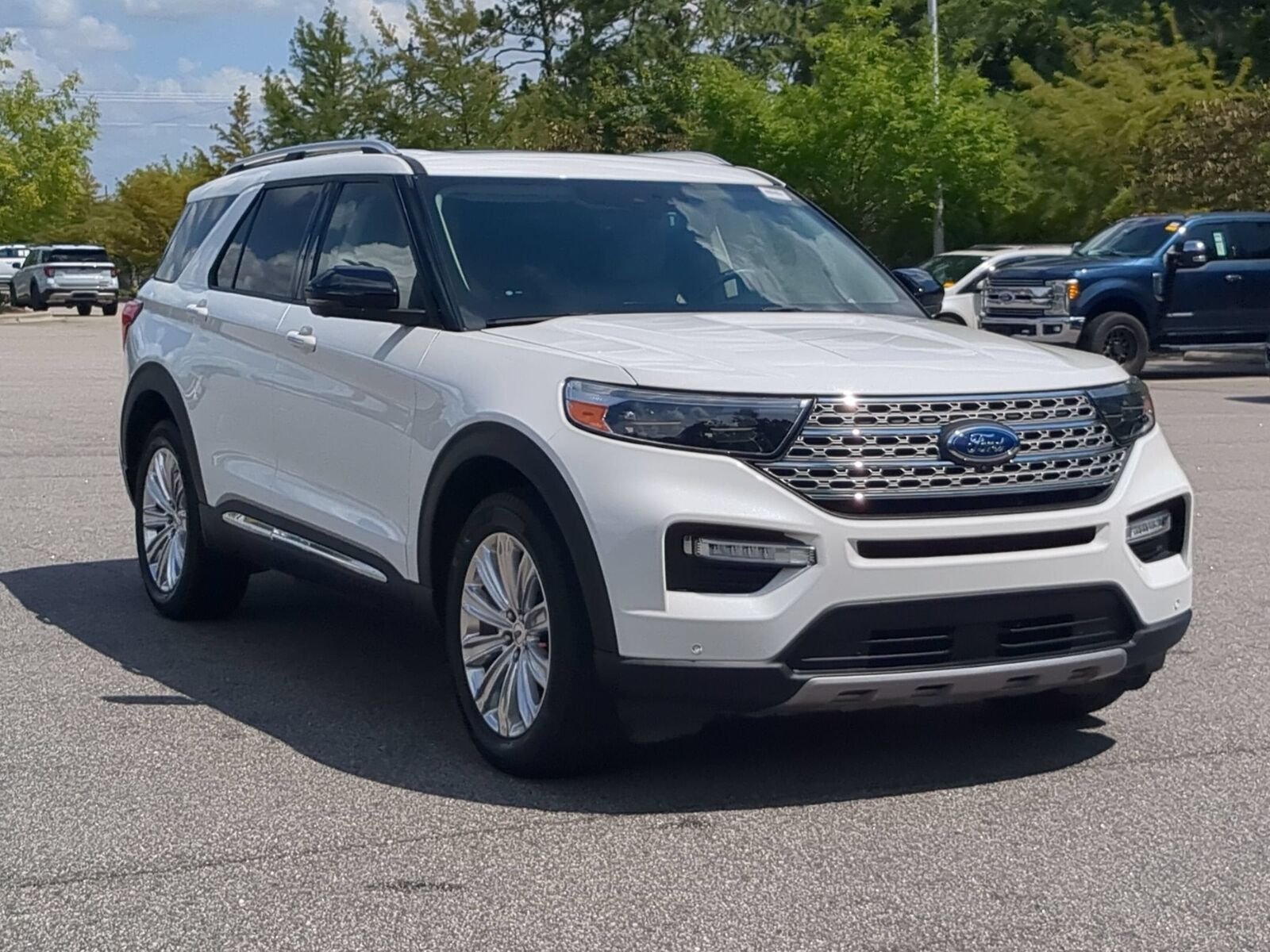 2022 FORD Explorer