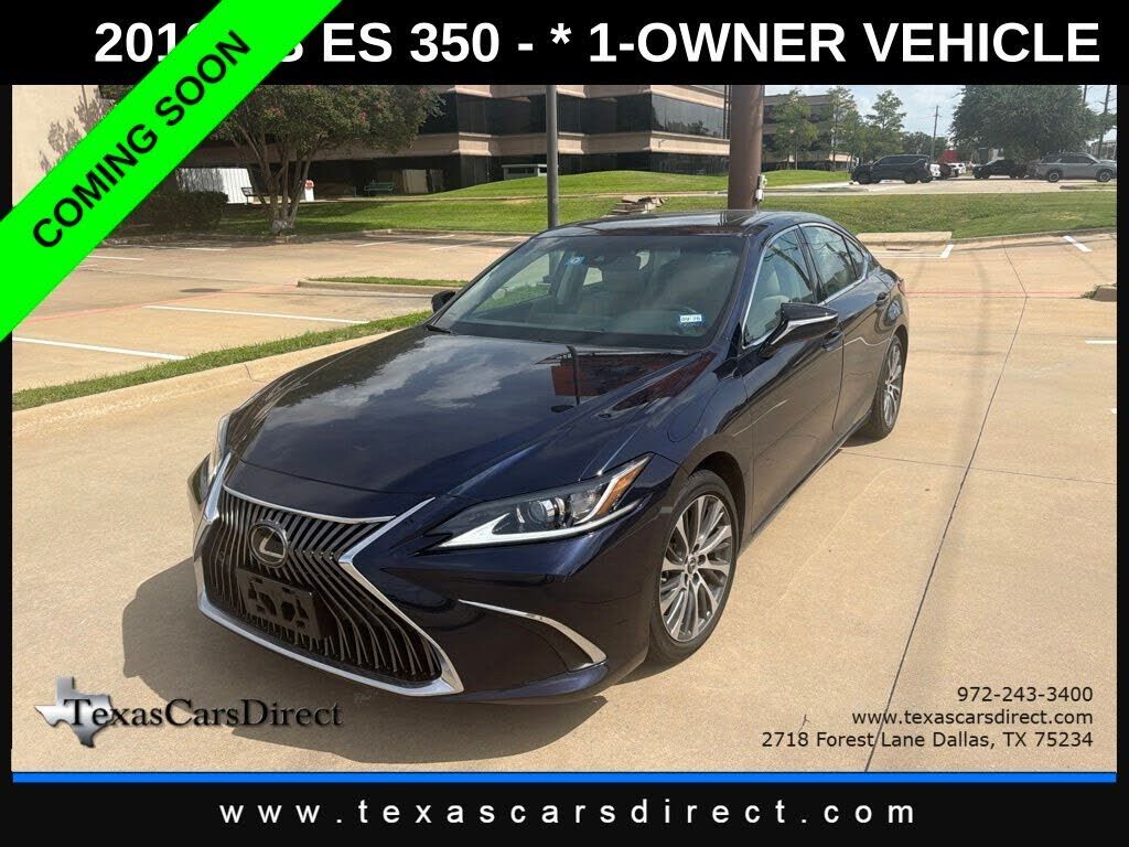 2019 LEXUS ES