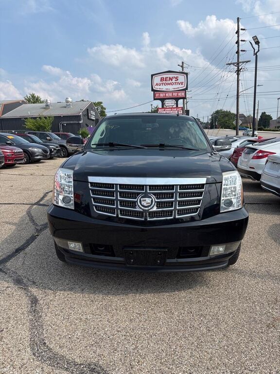 2011 CADILLAC Escalade