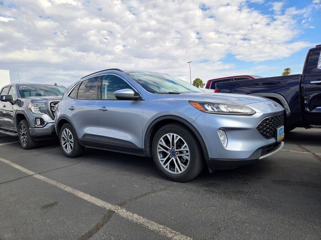 2022 FORD Escape