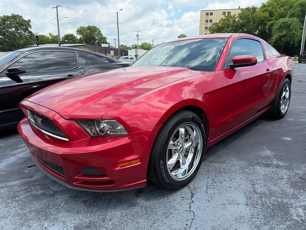 2013 FORD Mustang