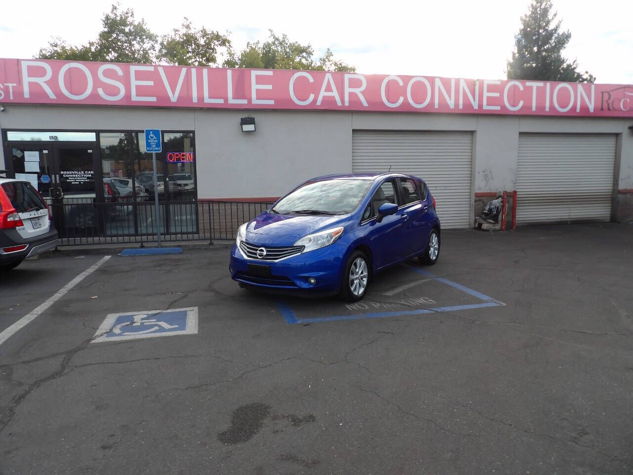 2015 NISSAN Versa