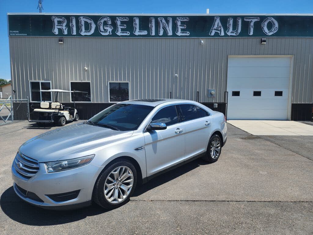 2016 FORD Taurus