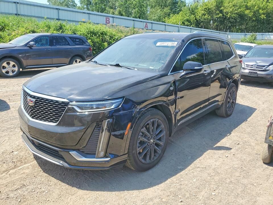 2022 CADILLAC XT6